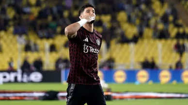 Altay Bayındır soyunma odalarını karıştırdı!