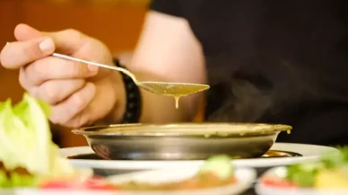 Acıkmadığınız halde sürekli yemek yiyorsanız dikkat!