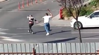 Başakşehir'de alacak verecek kavgası: sopayla saldırdı