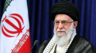 X,  İran dini lideri Hamaney’in İbranice hesabını askıya aldı