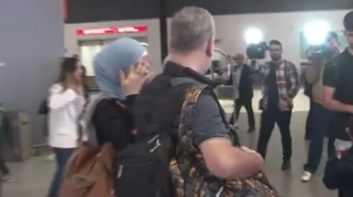 Lübnan'dan tahliye edilenler İstanbul'a ulaştılar