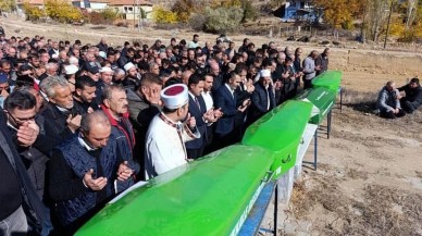 Trafik kazası bir aileyi hayattan kopardı: 4 ölü