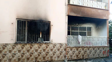 3 katlı binanın giriş katı kullanılamaz hale geldi