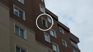 Kiralık ev bakmak için gittiği binanın 6. katından düşerek öldü