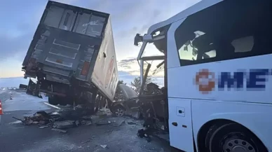 Afyonkarahisar'da zincirleme trafik kazası: Çok sayıda yaralı!