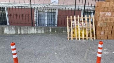 Tekirdağ’da şaşırtan olay: Vatandaş,  kaldırımı tel örgüyle kapattı