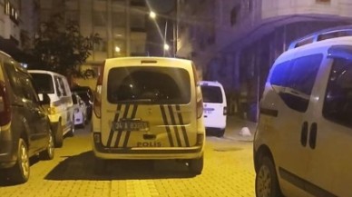 Karısını boğarak katletti,  polisi aradı
