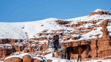 Erzurum’un Büyüleyici Kırmızı Periler Diyarı!