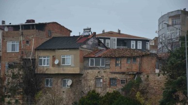 Sinop Kalesi Kalekondulardan Kurtuluyor!