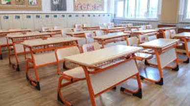 İzmir’de sınıf öğretmeni istismar iddiasıyla tutuklandı