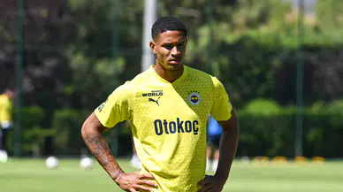 Fenerbahçe,  Jayden Oosterwolde'yi kadro dışı bırakacak!