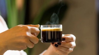 Kahve içenlerin vücudunda 8 kat fazla var