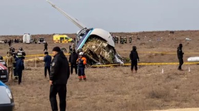 Azerbaycan uçağını kim düşürdü? Rusya'dan ilk yanıt geldi