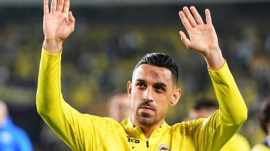 Fenerbahçe'de İrfan Can Kahveci ile 3 yıllık yeni sözleşme