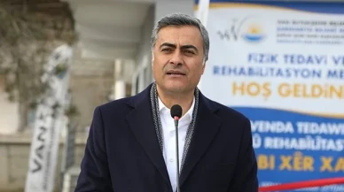 Van Belediye Başkanı Abdullah Zeydan'a 3 yıl 9 ay hapis cezası