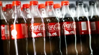 Trump'ın tarifleri çevreye zarar veriyor: Coca Cola daha fazla plastik kullanacak