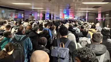 Sabiha Gökçen Havalimanı'nda kaos: Yüzlerce yolcu saatlerce bekledi