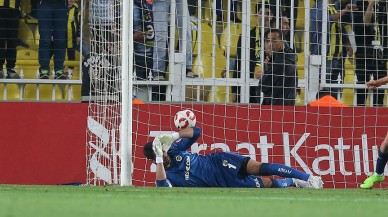 Fenerbahçe kaleyi emanet edecek ismi en sonunda buldu