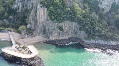 Bartın’daki 80 Milyon Yıllık Lav Sütunları Büyülüyor!