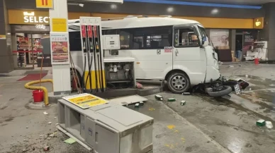 Tartıştı,  kavgaya tutuştu,  hırsını alamayınca benzinliğe daldı