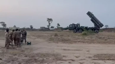 Pakistan ve Afganistan arasında 48 saatlik ateşkes