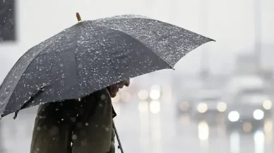 Meteoroloji uyardı: Bu tarihlerde İstanbul'a yağış geliyor!