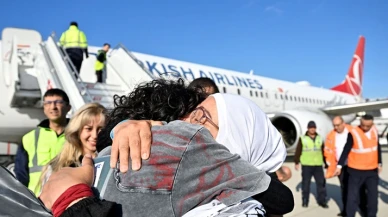 İsrail'in alıkoyduğu 14 Türk aktivistle ilgili açıklama