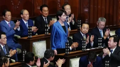 Japonya'nın ilk kadın başbakanı olarak tarihe geçti: Sanae Takaichi görevinin başında