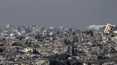 İsrail Ordusu, Gazze'de sarı hat boyunca beton bariyerler yerleştirmeye başladı