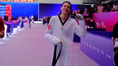 Elif Sude Akgül, Dünya Tekvando Şampiyonası’nda gümüş madalya kazandı