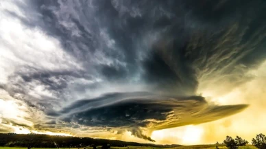 Siklon Dalgası Türkiye’ye geliyor: İstanbul ve Bursa bu gece alarmda