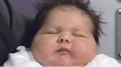 Doğar doğmaz Türkiye rekoru kırdı: 6 kilo 150 gramlık mucize bebek!