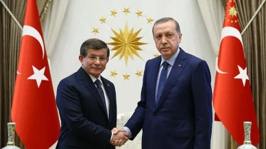 Davutoğlu'ndan AK Parti'ye dönüş sinyali: Bunu derlerse tereddüt etmem, giderim