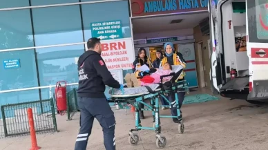 Küçük çocuk 250 kiloluk demir kapının altında kaldı