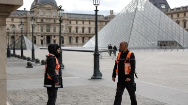 Louvre soygunu sonrası mücevherler Fransa Bankası’na teslim edildi