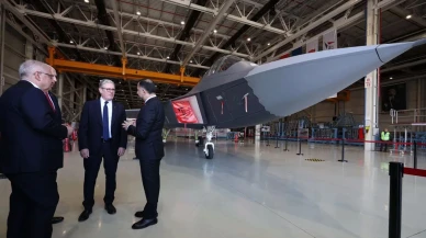 İngiltere Başbakanı Keir Starmer, TUSAŞ’ı Ziyaret Edip KAAN Savaş Uçağını İnceledi