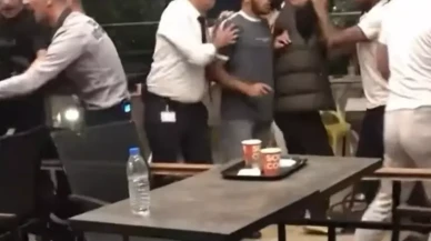 Adana'da alışveriş merkezinde kavga! İki grup birbirine girdi