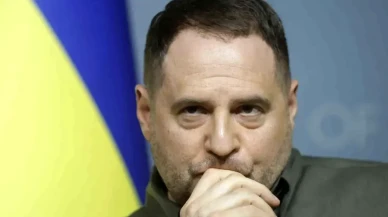 Zelenskiy açıkladı: Yermak görevden ayrıldı