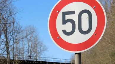 Sürücülerin beklediği haber! Hız sınır tabelaları tek tek kaldırılıyor