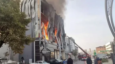 Kocaeli’de parfüm deposunda facia: 6 kişi hayatını kaybetti