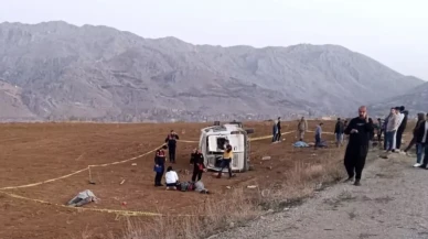 Kahramanmaraş'ta işçi servisi takla attı: 2 ölü, 7 yaralı