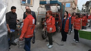 İzmir’de Kızılay görevlisine silahlı saldırı: Yardım dağıtımı yarım kalmadı