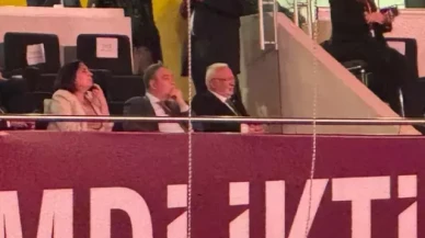 CHP Kurultayında Sürpriz Gelişme: İzlenen Video Nedeniyle AK Partili Elitaş Gösteri Alanını Terk Etti