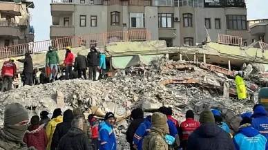 Depremde 78 kişinin öldüğü apartman davasında karar açıklandı: 4 sanığa hapis