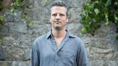 Yönetmen Seren Yüce’ye silahlı saldırı: Ayağından yaralandı, hastaneye kaldırıldı