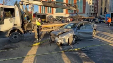 Şişli'de araç kontrolden çıktı: 2 kişi hayatını kaybetti