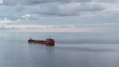 Karadeniz'de saldırıya uğramıştı: O gemi Sinop açıklarında demir attı