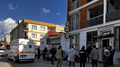 Evinde çıkan yangında eşi ve 2 çocuğu öldü!