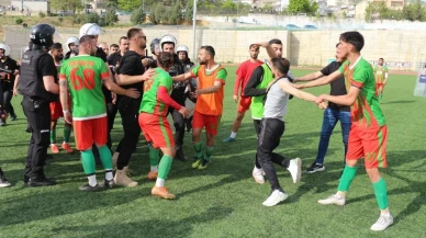 Amatör Lig maçında saha karıştı, polis futbolcuya kafa attı! Soruşturma açıldı