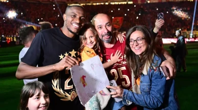 Kararını açıkladı: Osimhen Galatasaray'da kalmaya daha yakın